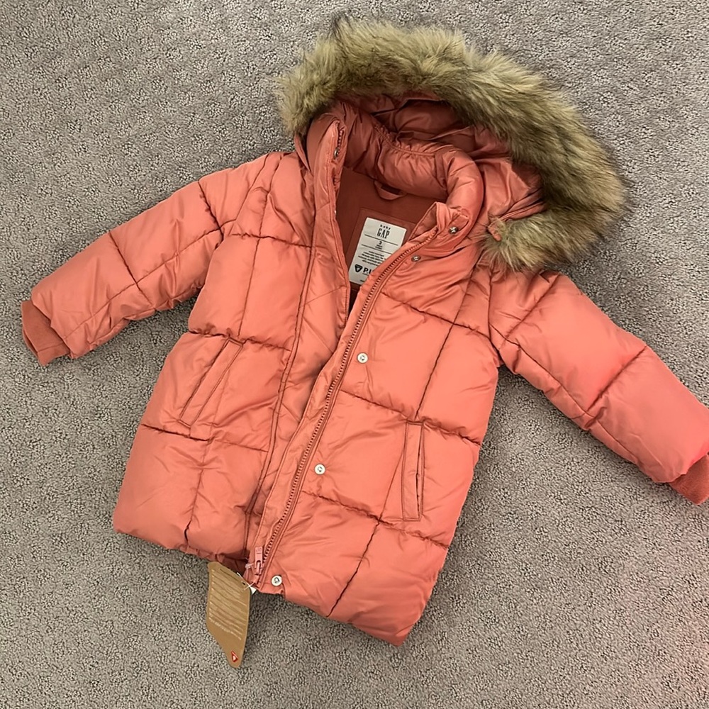 Rose colored Gap Toddler Winter Coat Size 3, Brand New, Tags still on.
